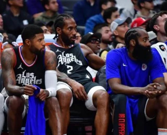 开云APP-把雷吉防成张伯伦 银河战舰输残阵掘金变联盟笑柄