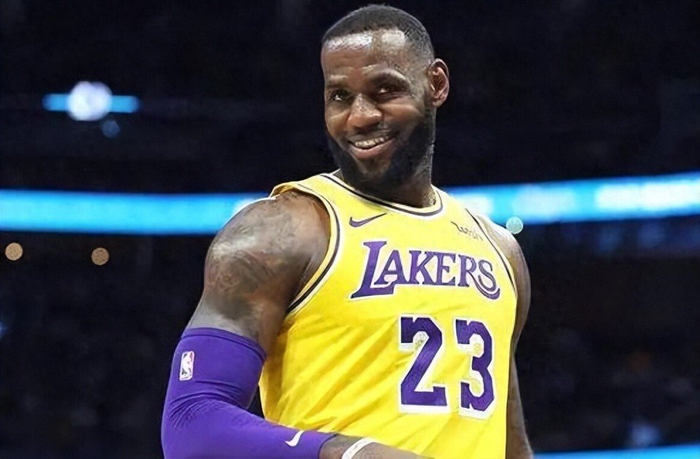 kaiyun-詹姆斯3亿买下洛杉矶豪宅，每年要交多少物业费？说出来你可能不信|洛杉矶湖人队|nba|房产税|开支|湖人_新浪体育_新浪新闻